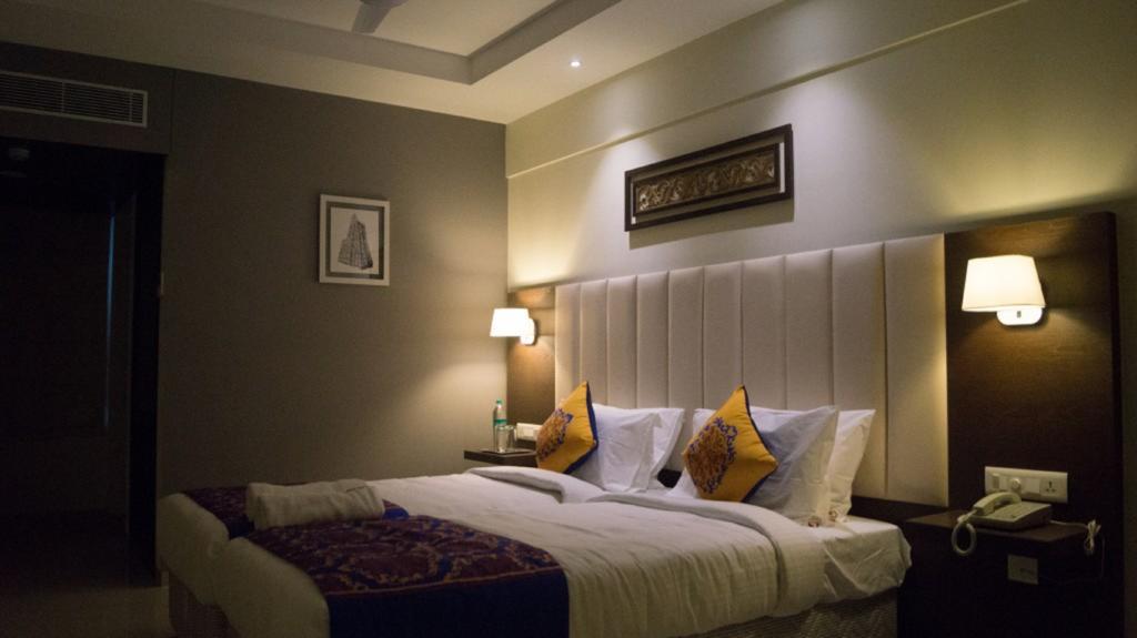 Hotel Ganpat Grand Palni Exteriér fotografie