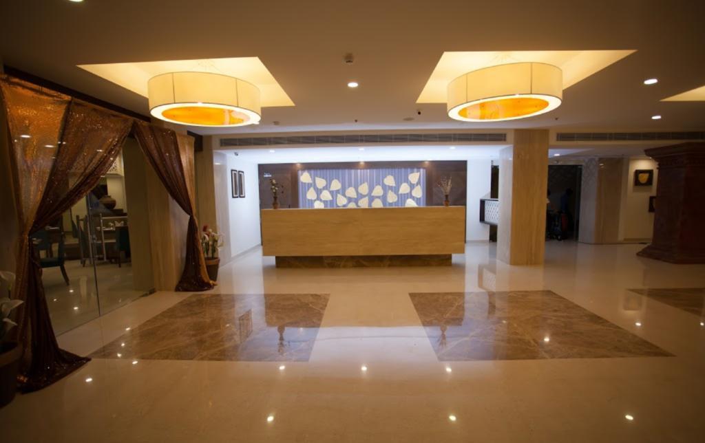 Hotel Ganpat Grand Palni Exteriér fotografie