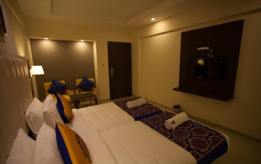 Hotel Ganpat Grand Palni Exteriér fotografie