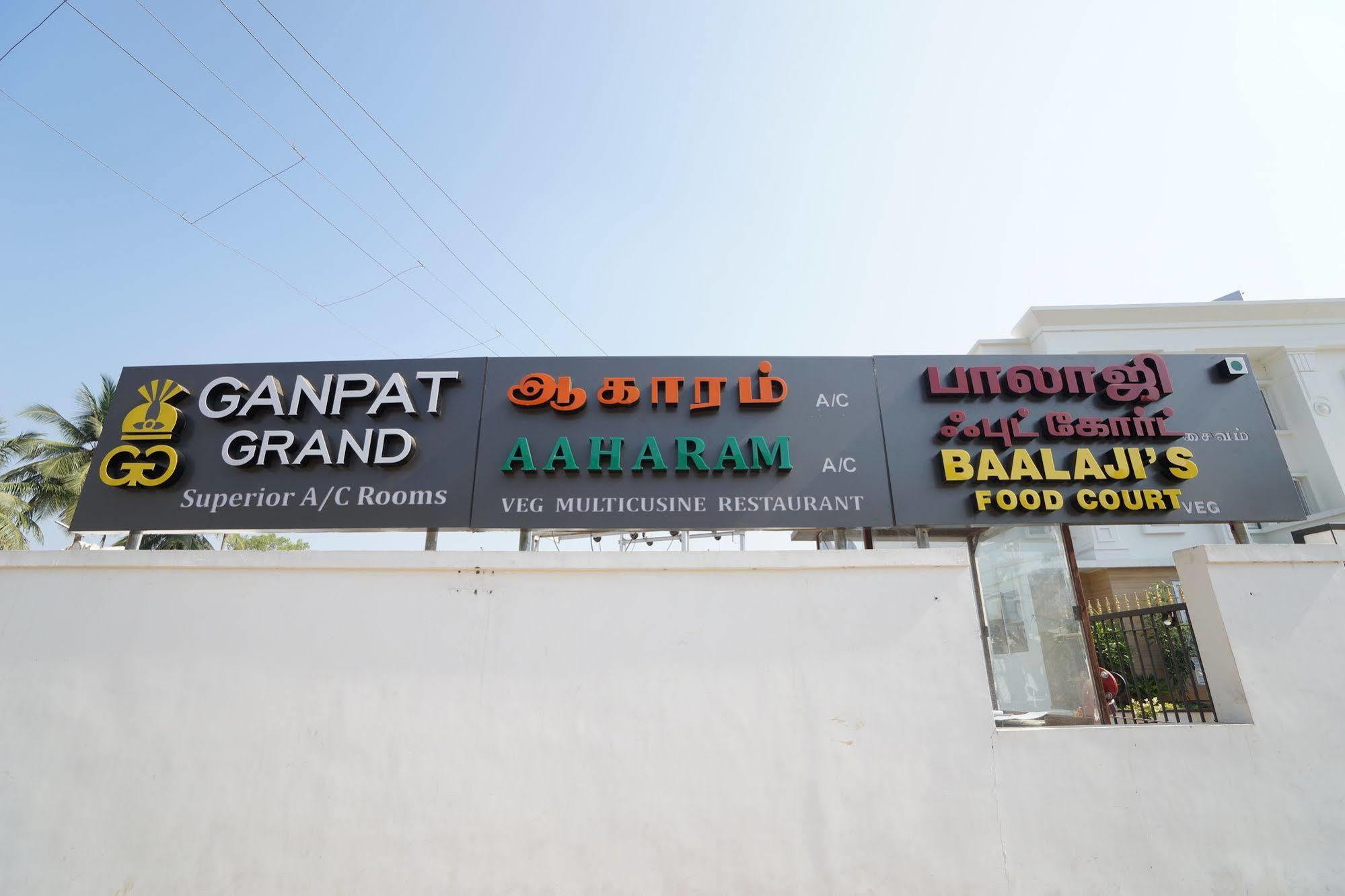 Hotel Ganpat Grand Palni Exteriér fotografie
