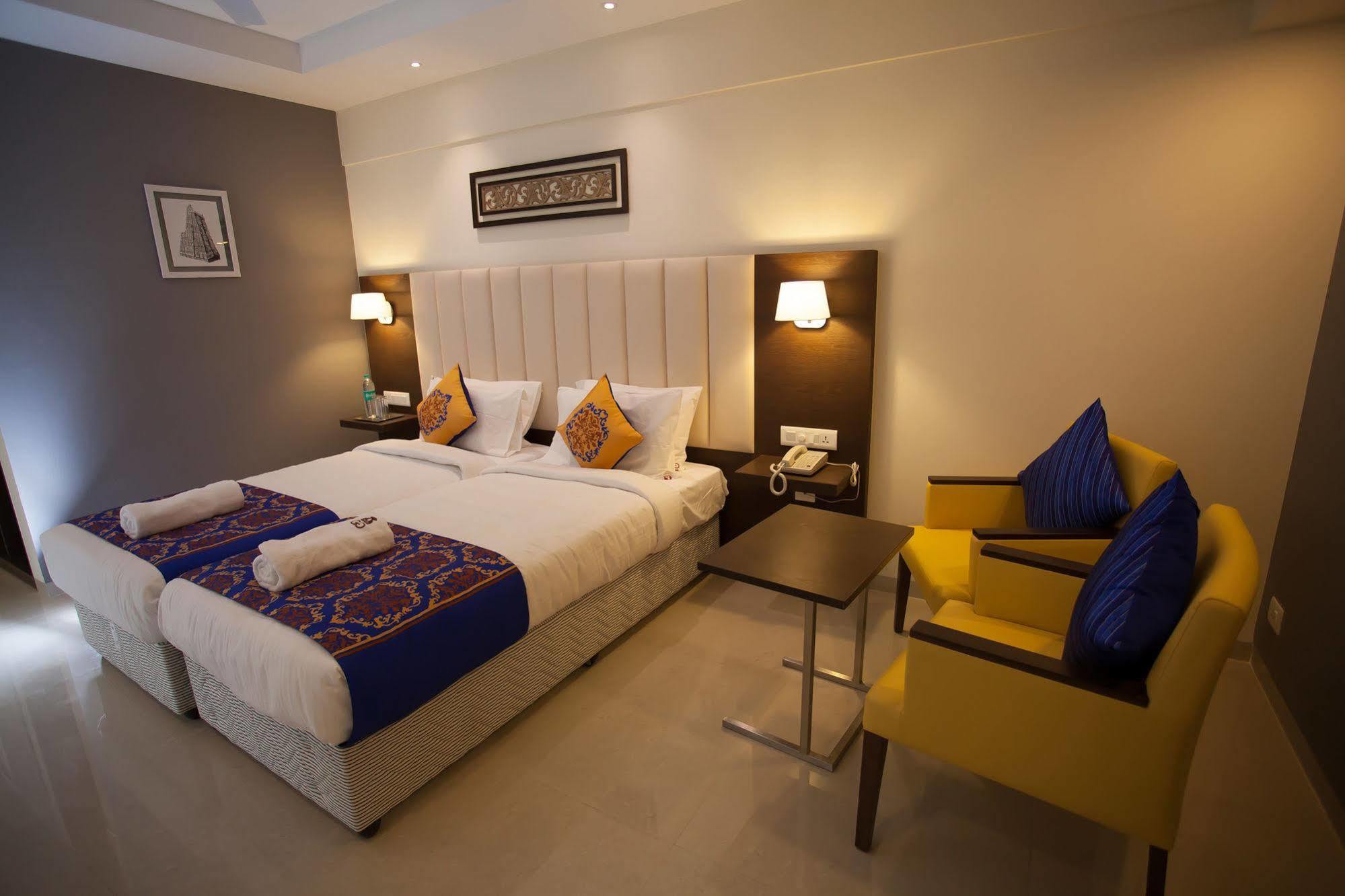 Hotel Ganpat Grand Palni Exteriér fotografie